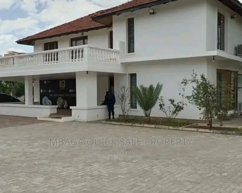 5bdrm House in Mikocheni for rent