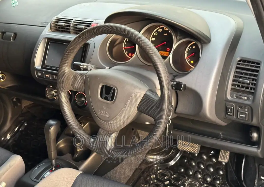 Honda Fit 2003 White