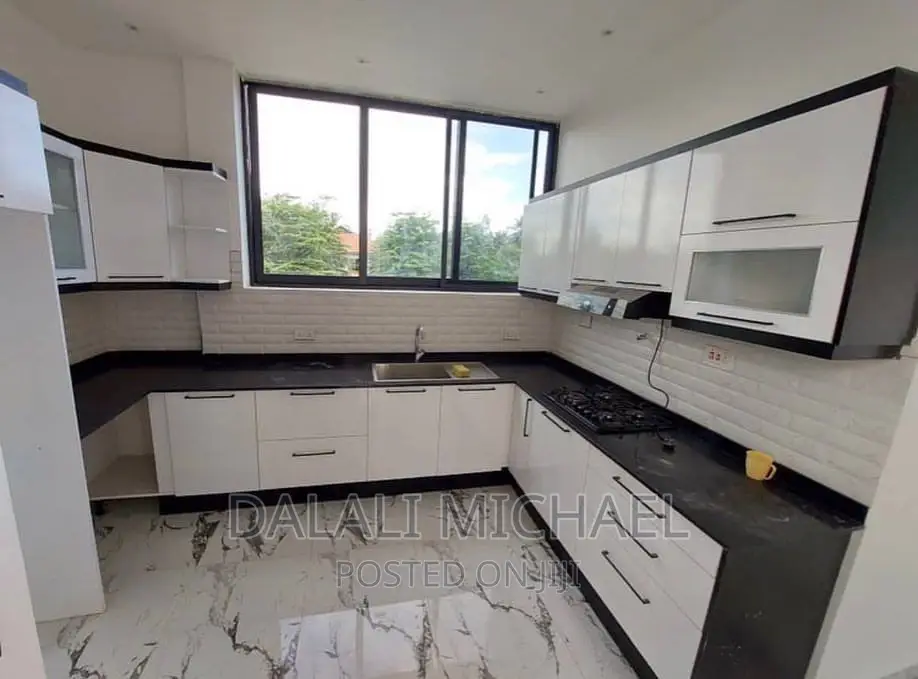 Furnished 3bdrm Villa in Mbezibeach for rent