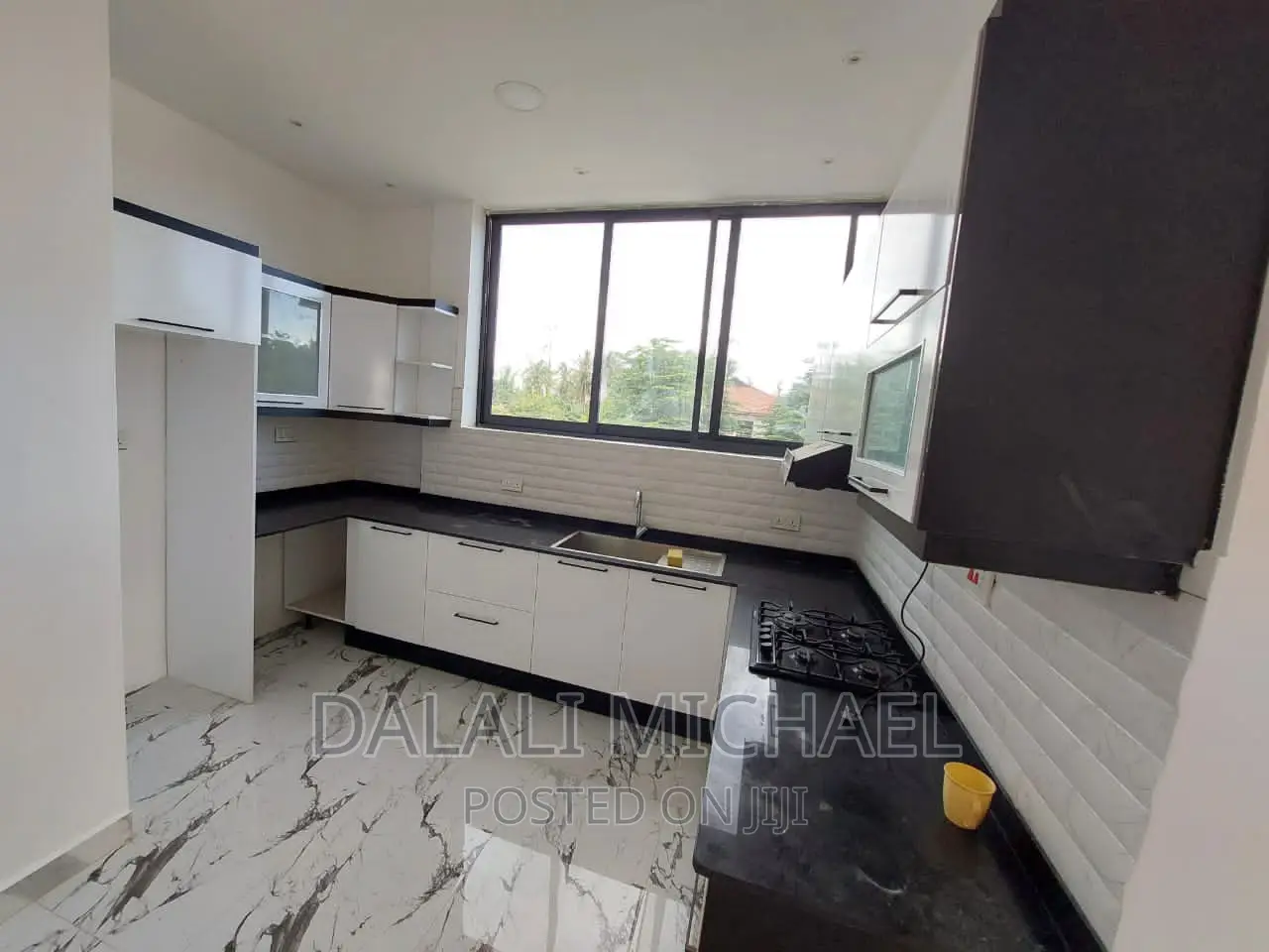 Furnished 3bdrm Villa in Mbezibeach for rent