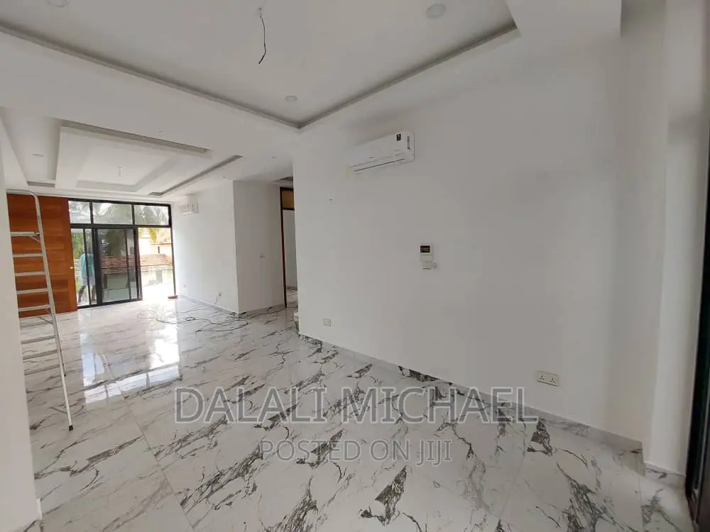 Furnished 3bdrm Villa in Mbezibeach for rent