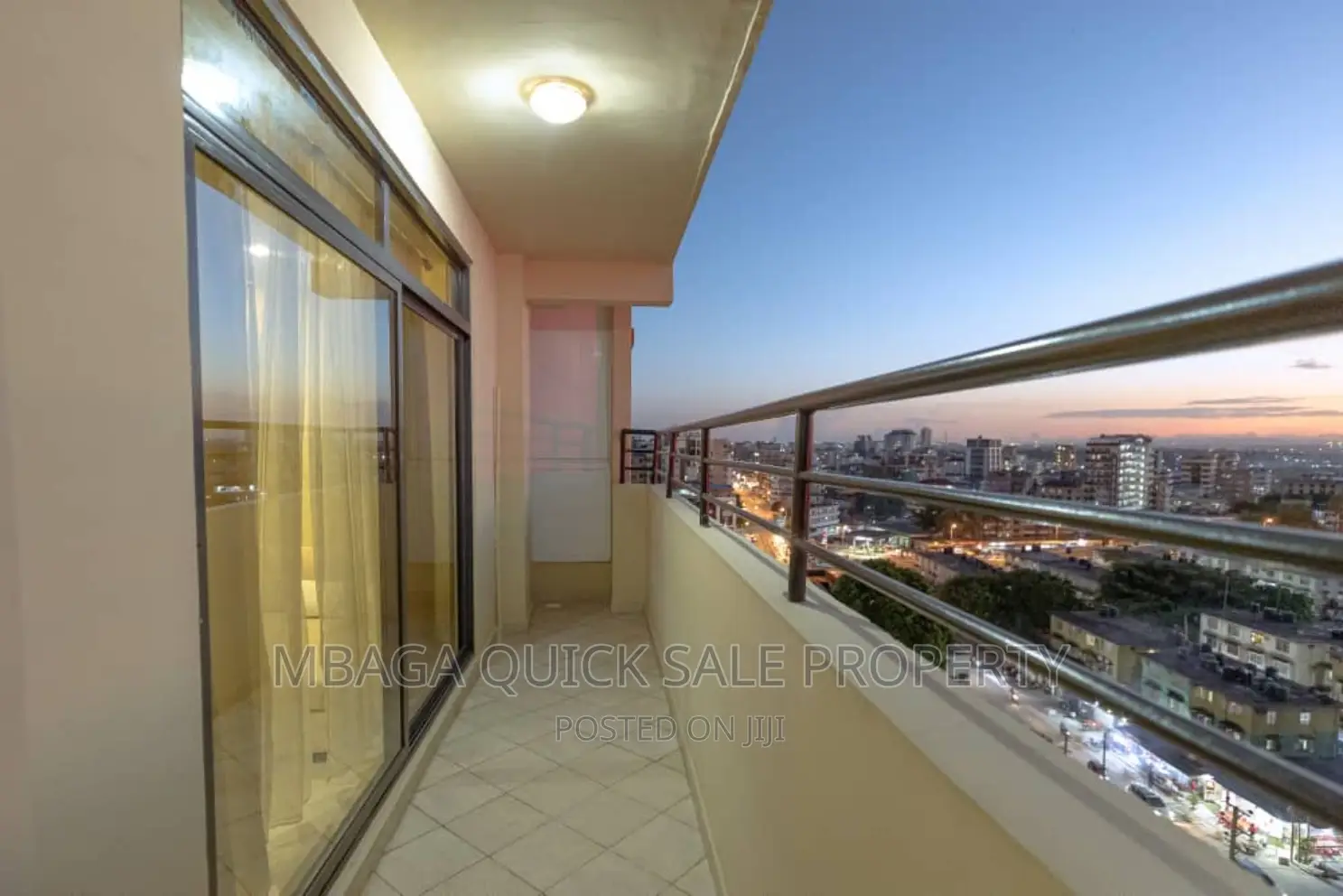 3bdrm Apartment in Upanga for sale