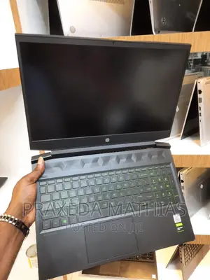 New Laptop HP Pavilion 15 32GB Intel Core I5 SSD 512GB