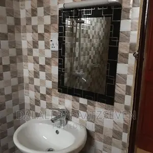 2bdrm Apartment in Dalalipapaatzseven, Bunju for rent