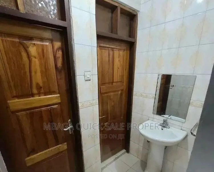 Furnished 3bdrm House in Masaki for rent