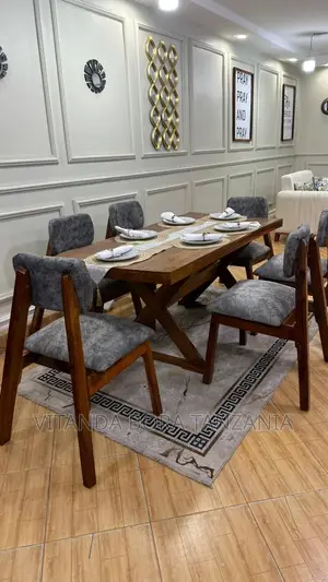 Dining Table Mninga