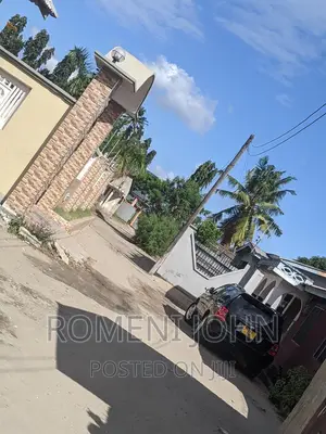 5bdrm House in Tanzania Dsm Temeke, Ilala for sale