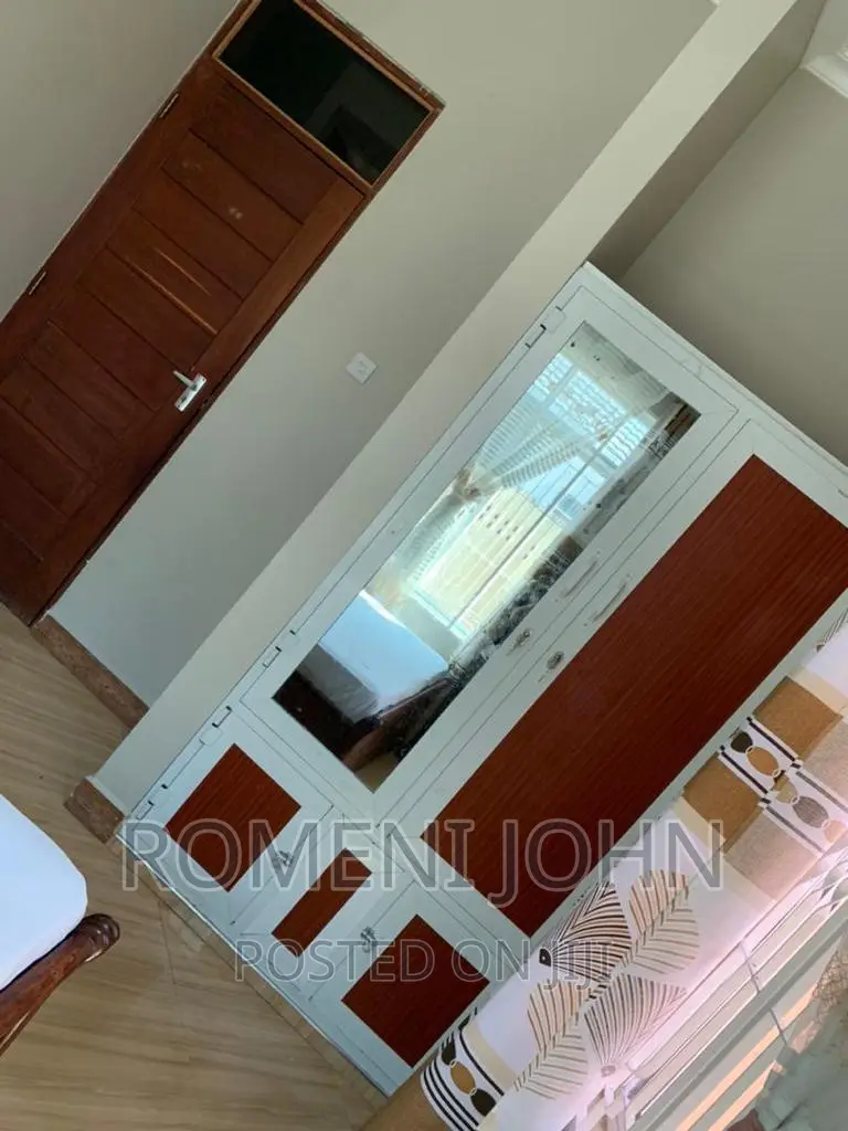 5bdrm House in Tanzania Dsm Temeke, Ilala for sale