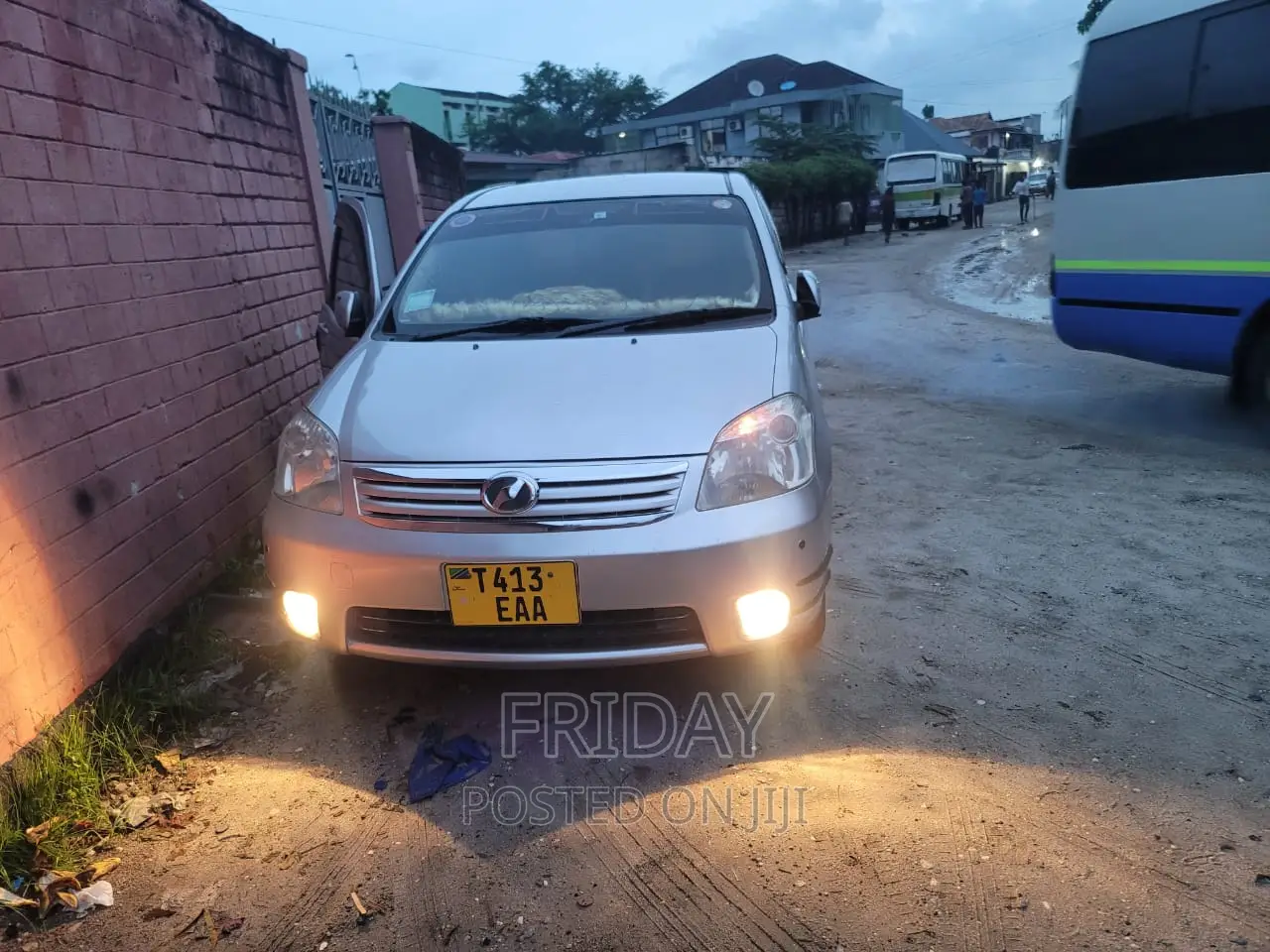 Toyota Raum 1.5 FWD 2004 Silver
