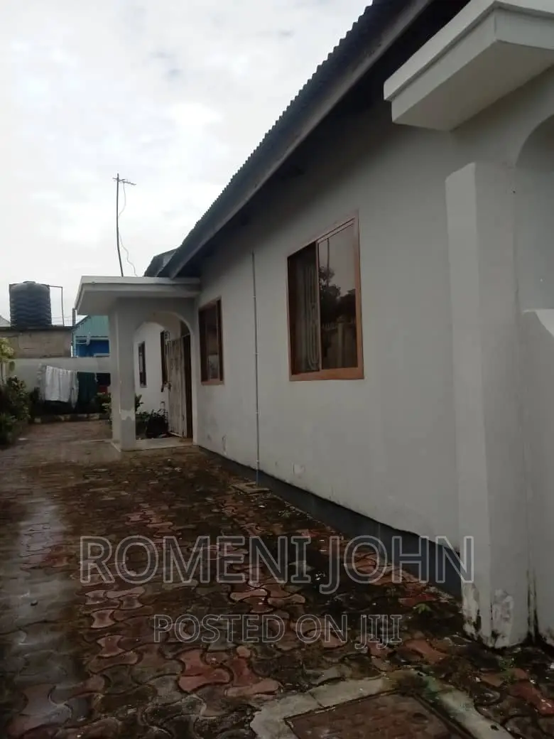 4bdrm House in Tanzania Dsm Temeke, Ilala for sale
