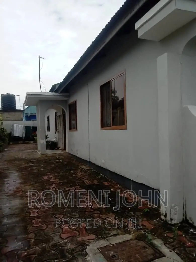 4bdrm House in Tanzania Dsm Temeke, Ilala for sale