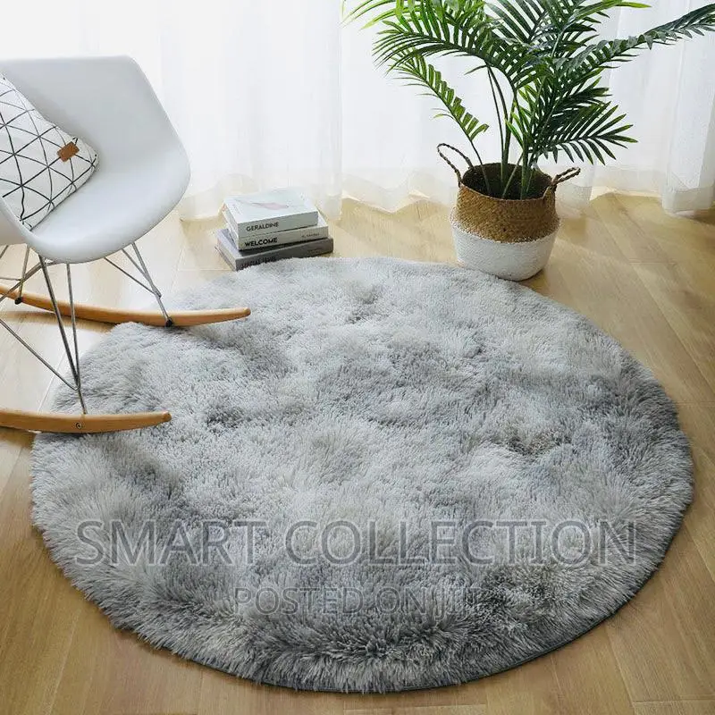 1M Diameter Fluffy Carpet