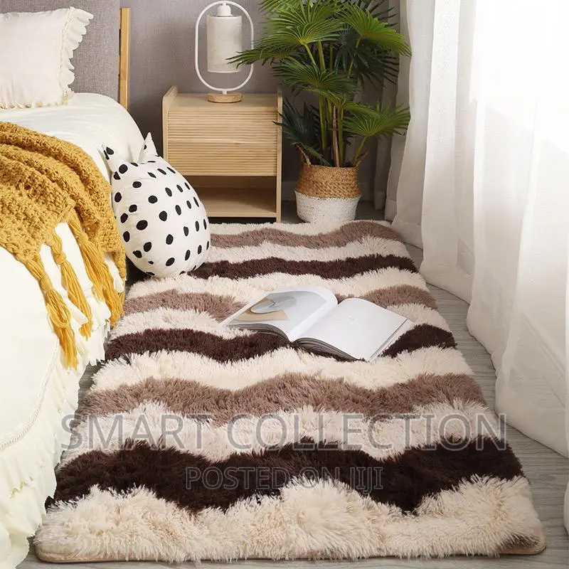 Bed Side Manyoya Carpet 3/6