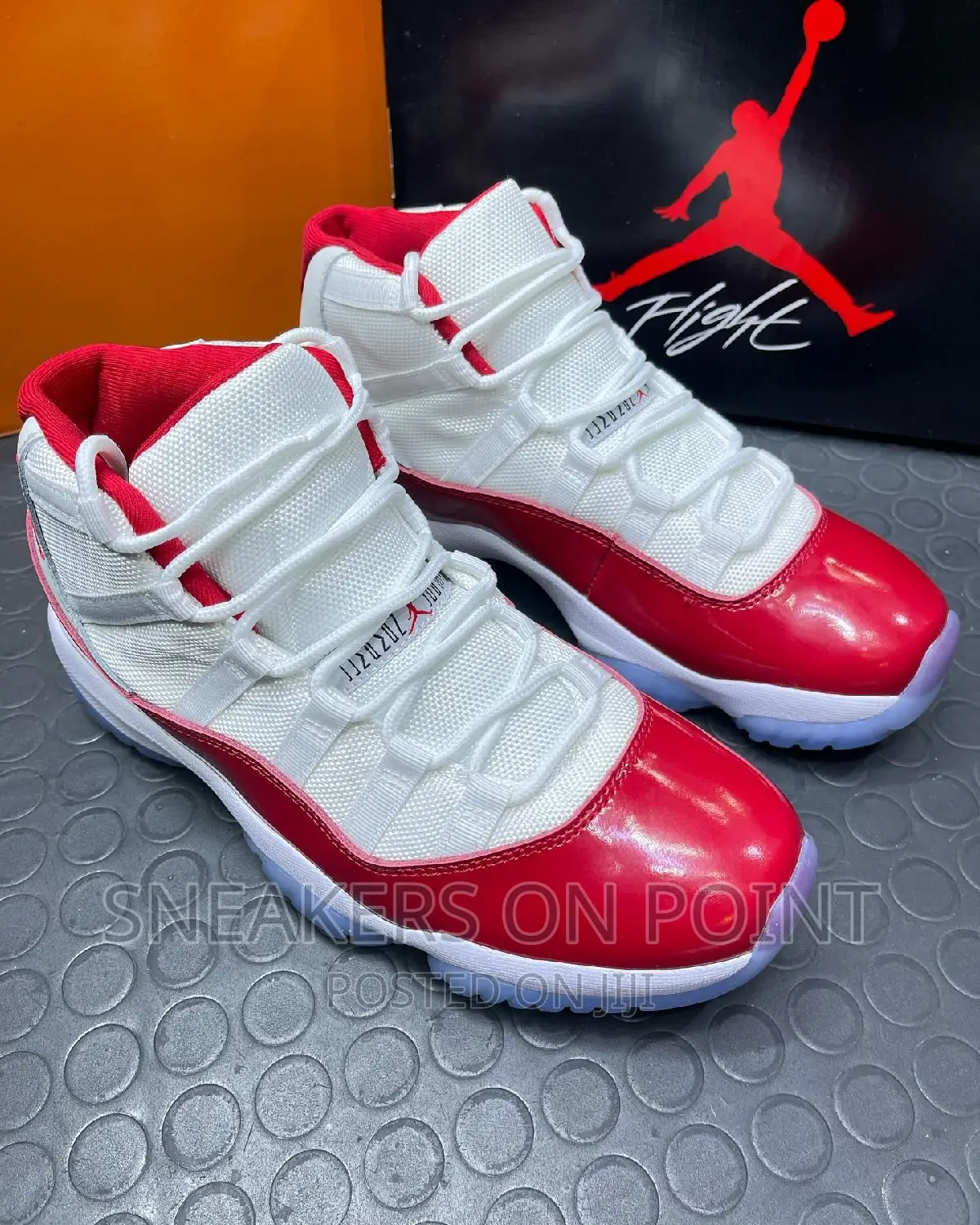 Air Jordan 11