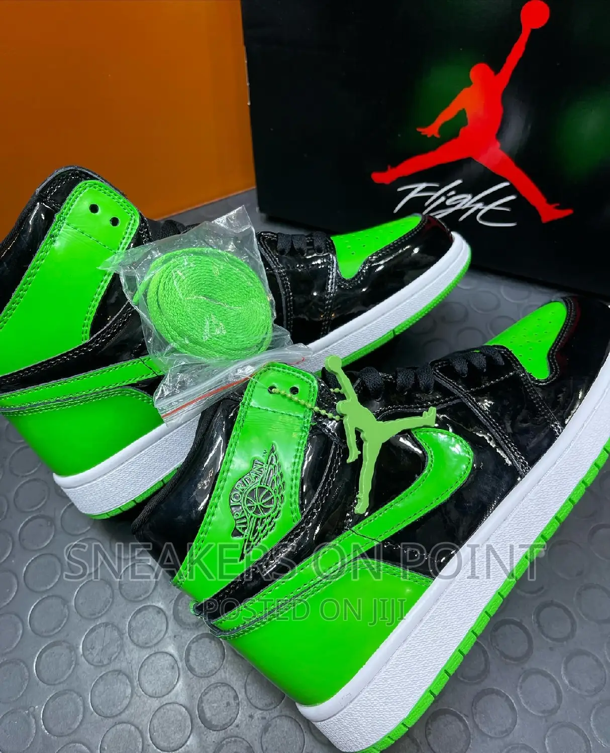 Nike Air Jordan 1