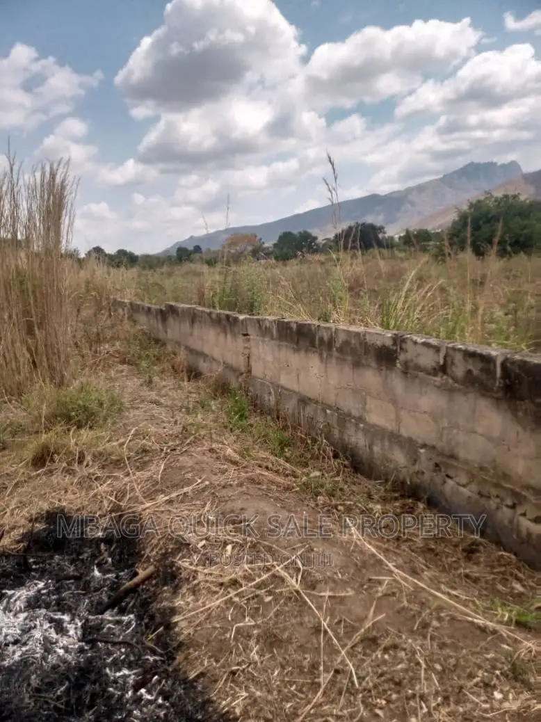Plot Inauzwa Morogoro