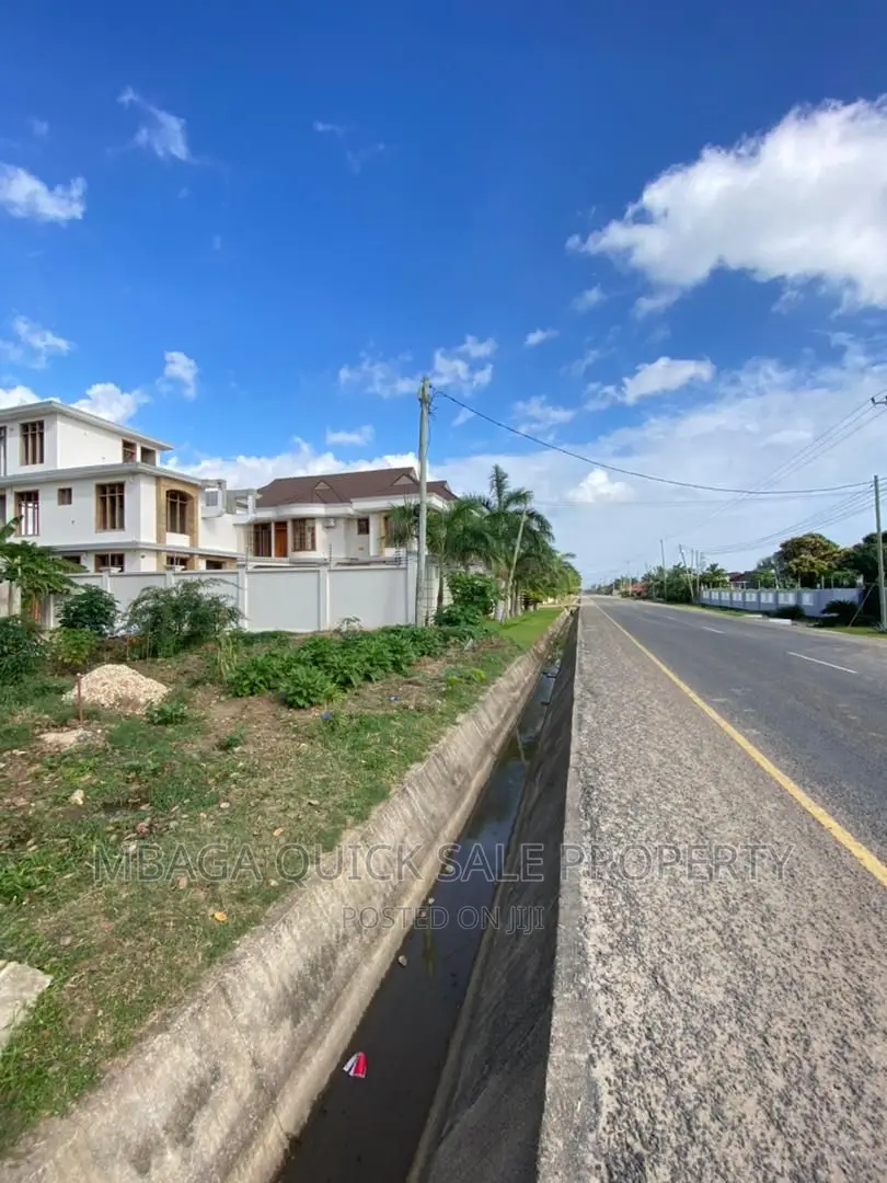 Plot for Sale at Mbweni JKT 1400 Sam TSH 260mil
