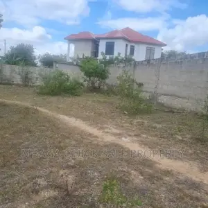 Kiwanja Kinauzwa Kipo Goba Njia 4