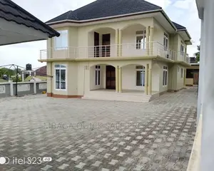 6bdrm House in Bunju for sale