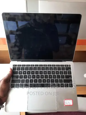 Laptop Apple MacBook Air 2019 8GB Intel Core I7 SSD 128GB