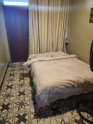 Furnished 3bdrm Apartment in Oyster Bay for rent