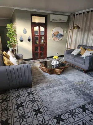 Furnished 3bdrm Apartment in Oyster Bay for rent