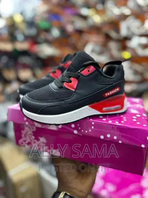 Kids Sneakers Fashion