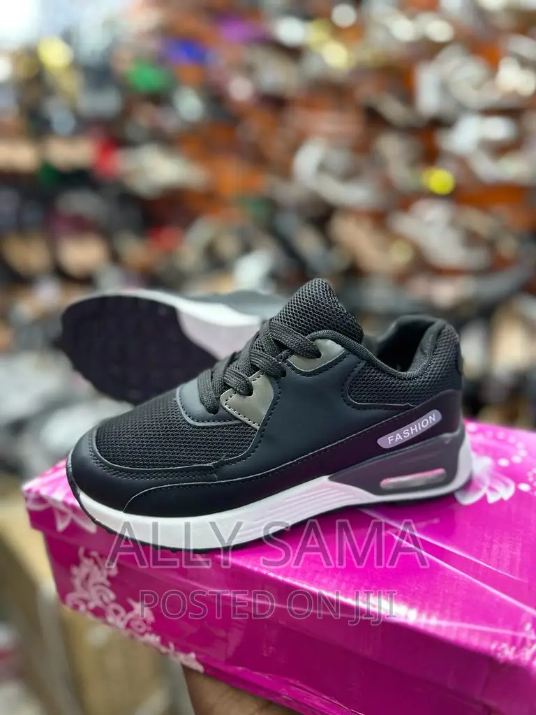 Kids Sneakers Fashion