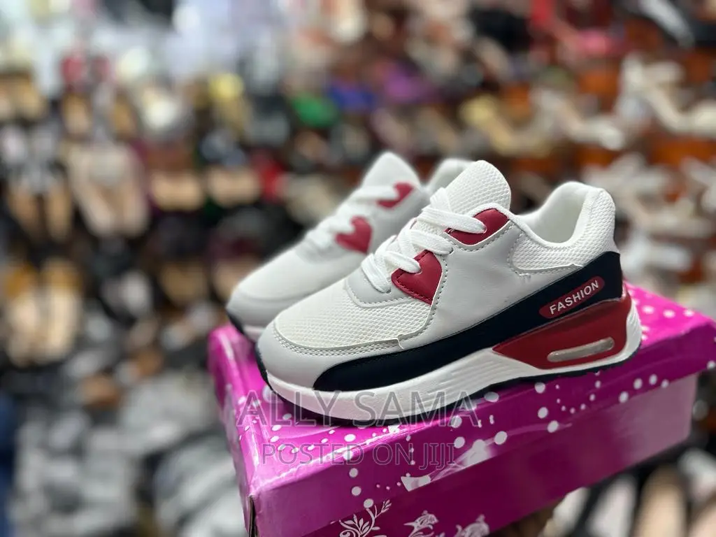 Kids Sneakers Fashion