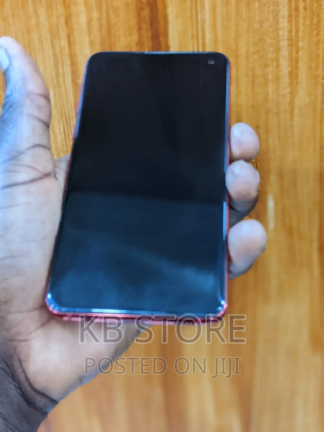 Samsung Galaxy S10e 128 GB Red