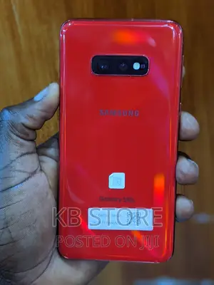 Samsung Galaxy S10e 128 GB Red