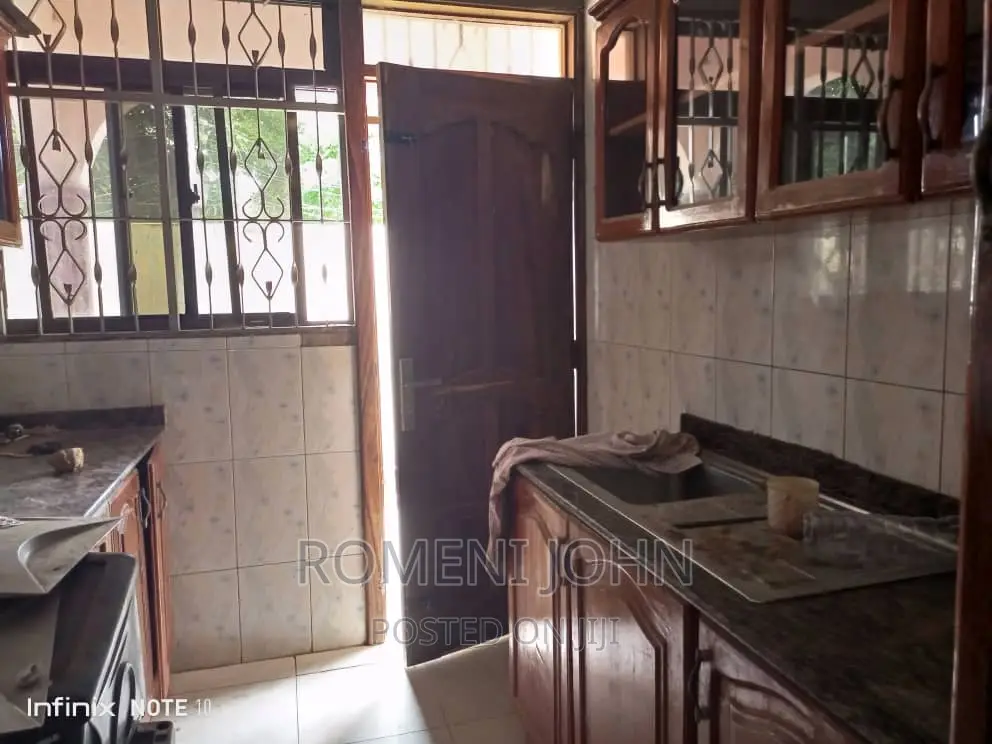 6bdrm Townhouse/Terrace in Tanzania Dsm Ukonga, Ilala for sale