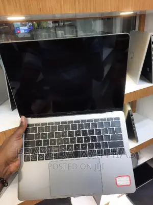 Laptop Apple MacBook Pro 2016 16GB Intel Core I5 SSD 256GB