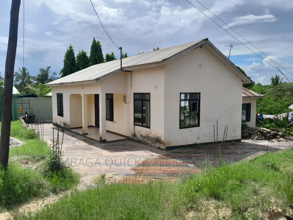 5bdrm House in Kibamba for sale