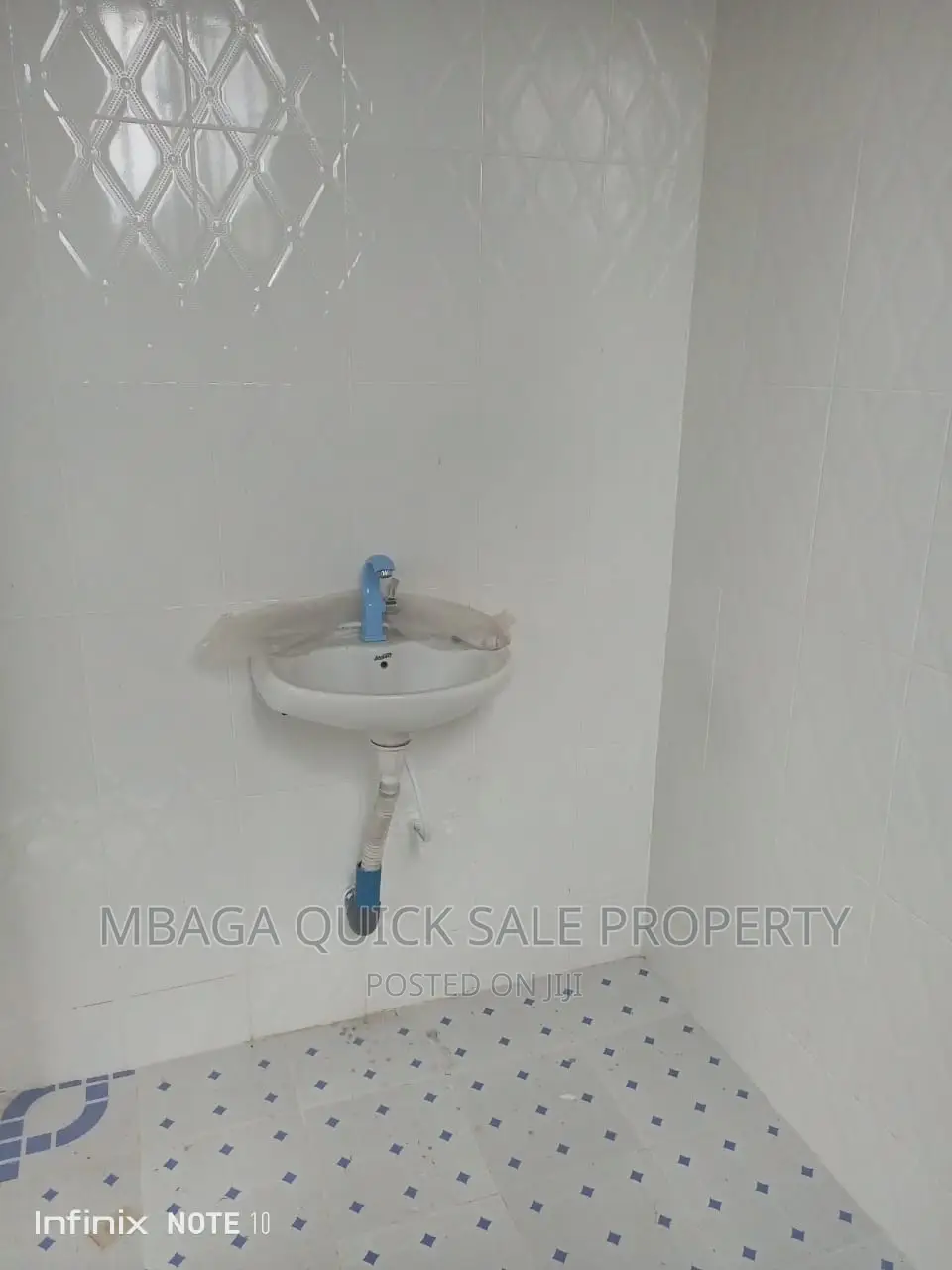 3bdrm House in Kinondoni, Ada Estate for rent