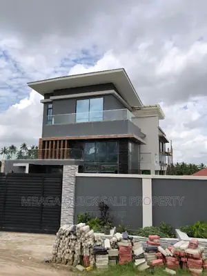 4bdrm House in Goba Kinzidi for sale