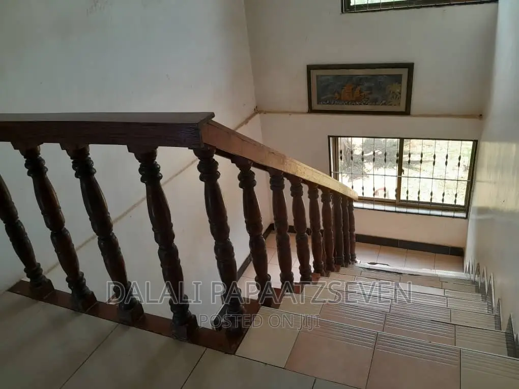 4bdrm House in Dalalipapaatzseven, Kinondoni for sale