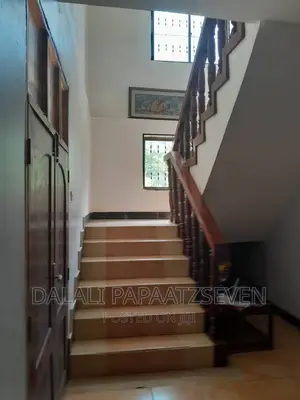4bdrm House in Dalalipapaatzseven, Kinondoni for sale