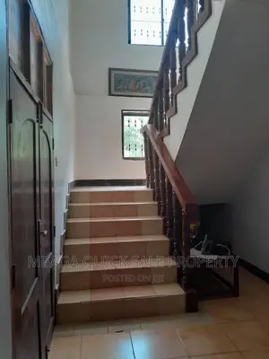 4bdrm House in Boko Dovya, Bunju for sale