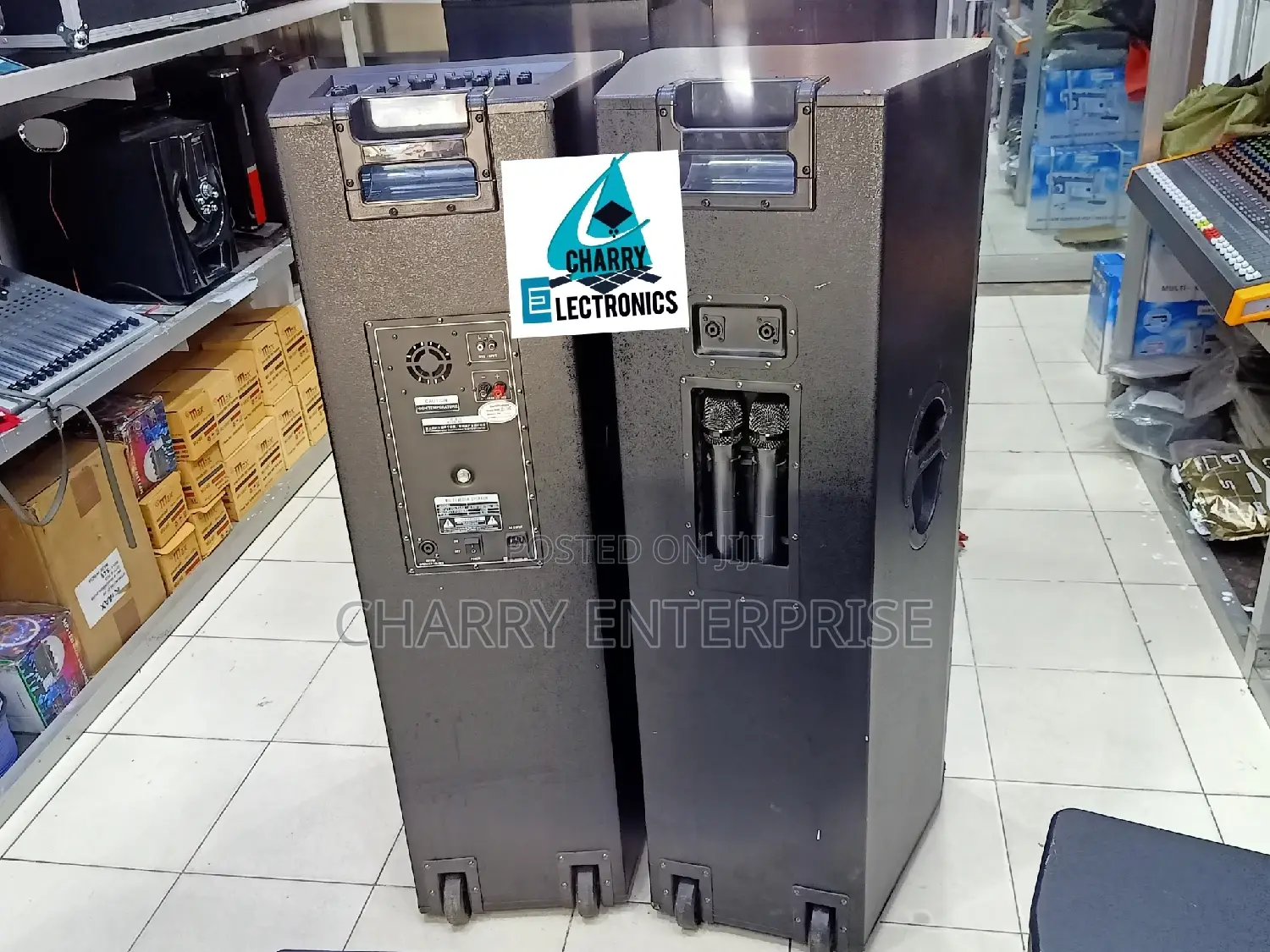 Soundsoft Powerful Speakers With Equalizer 2mic900w 15"