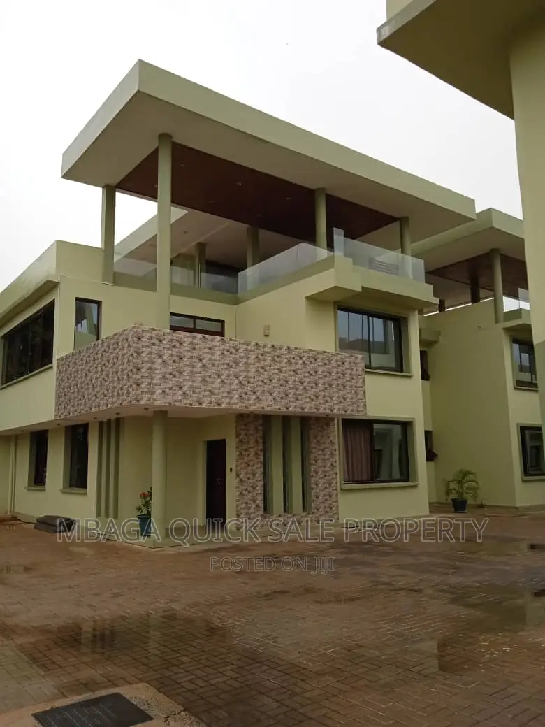 Furnished 4bdrm House in Masaki for rent