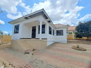 3bdrm House in Mbezi Msakuzi for sale