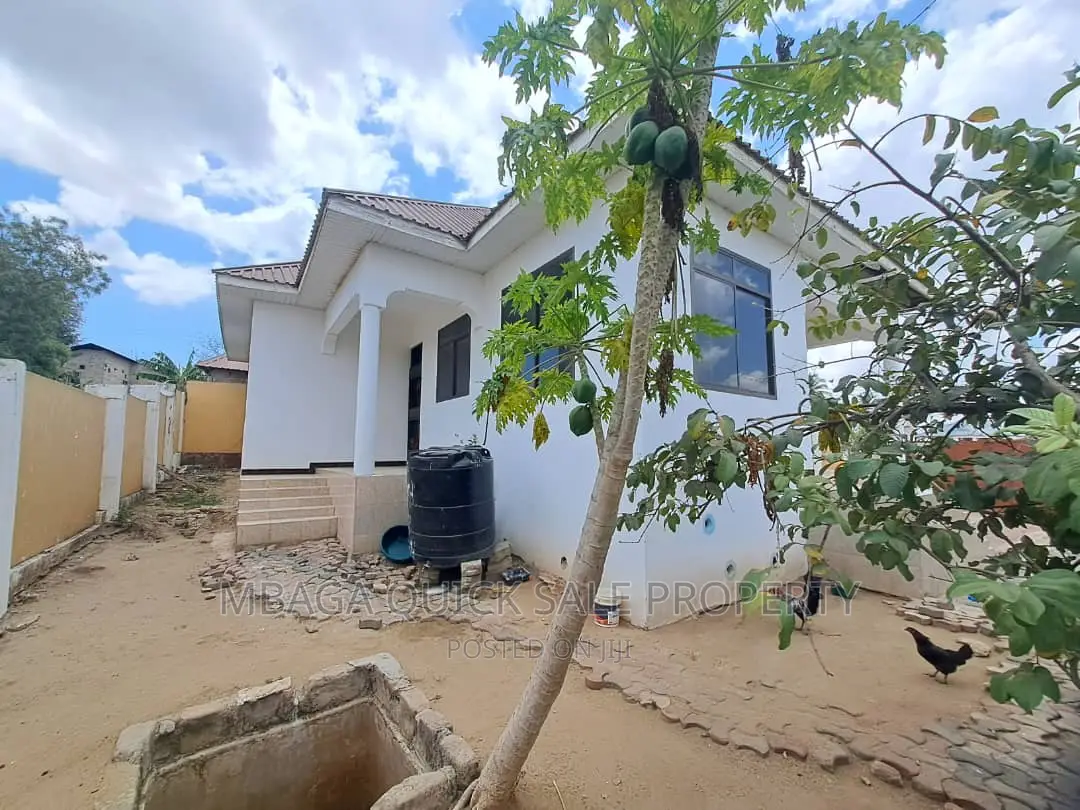 3bdrm House in Mbezi Msakuzi for sale