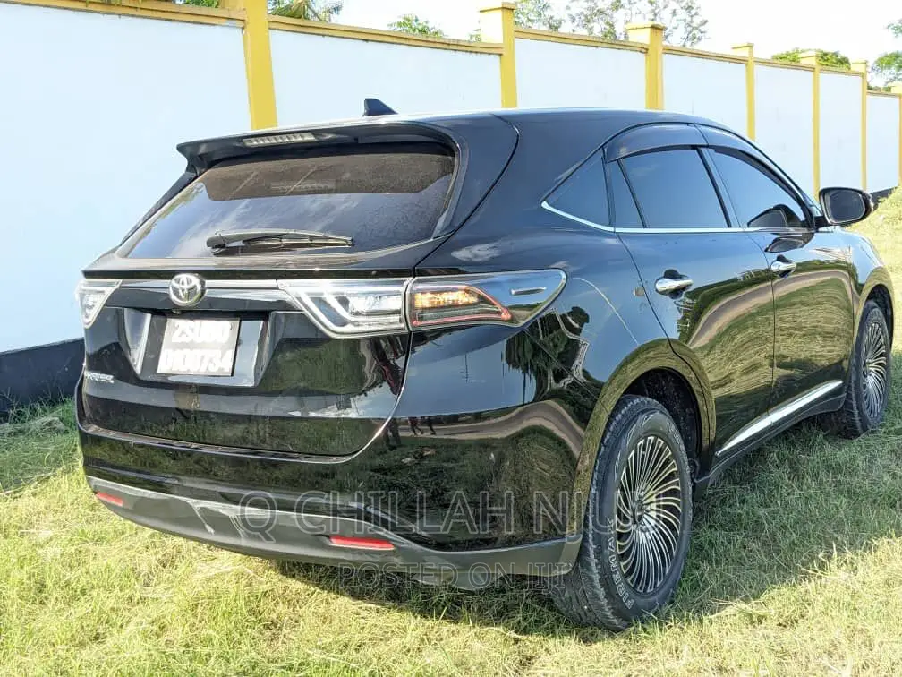 Toyota Harrier 2018 Black