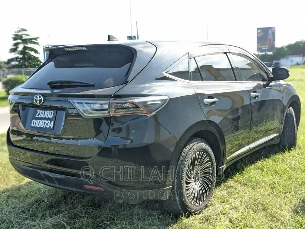 Toyota Harrier 2018 Black