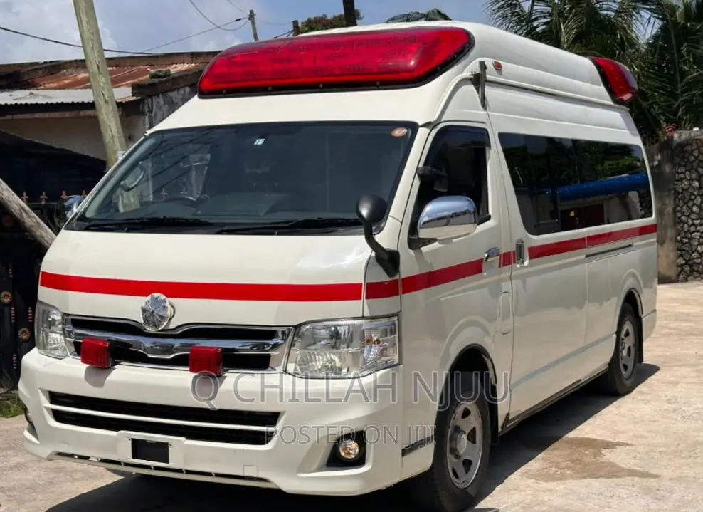 Toyota HiAce 2011 White