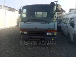 Mitsubishi Fuso Fighter Lowbed Green(Kijani).