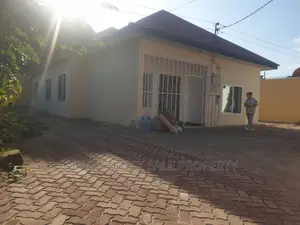 4bdrm House in Kinondoni for rent