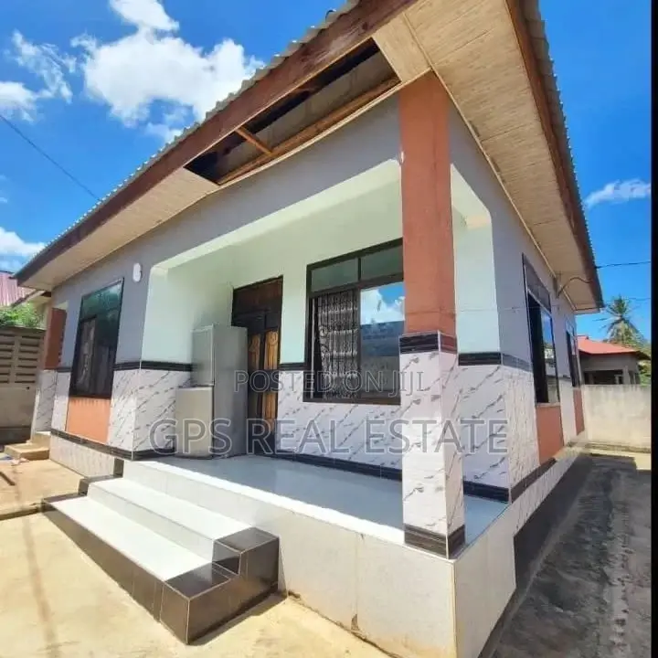 3bdrm House in Kimara Bonyokwa, Kinondoni for sale