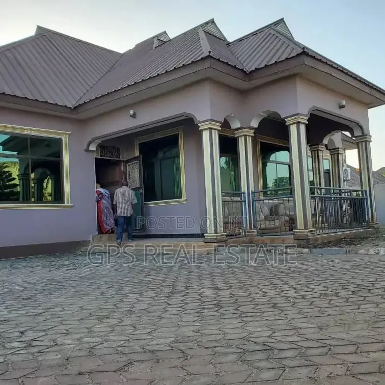 4bdrm House in Kibada, Kigamboni for sale